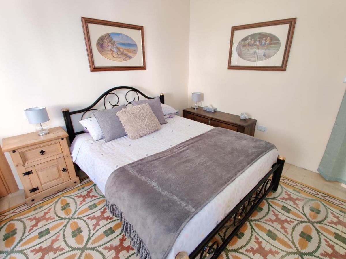 Ellas Place Tarxien Экстерьер фото