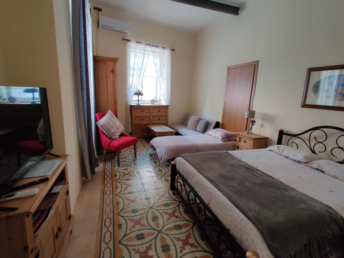 Ellas Place Tarxien Экстерьер фото